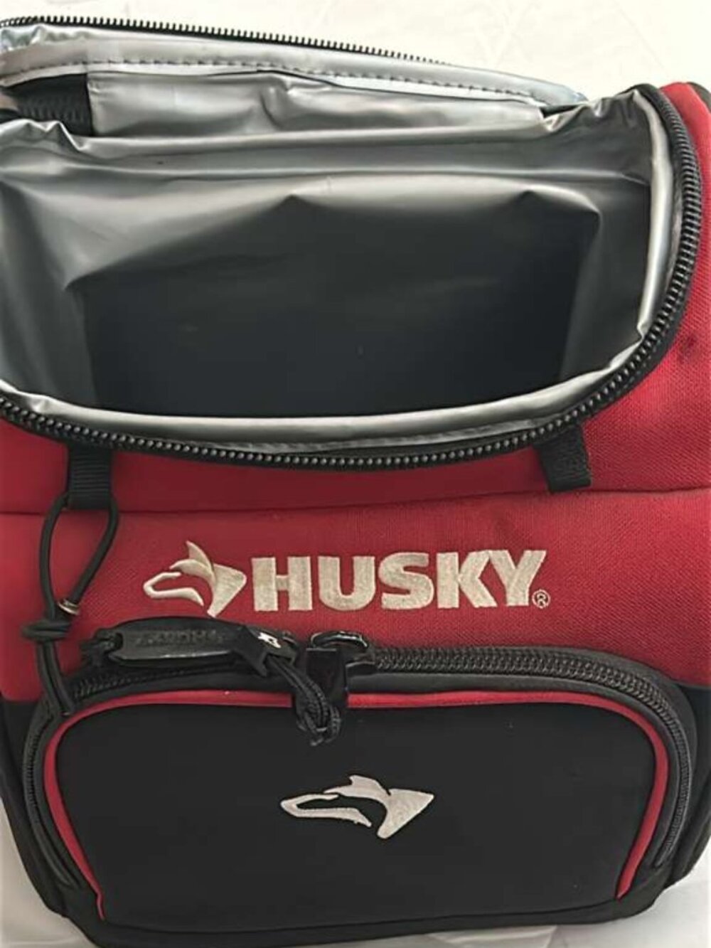Husky 9 in. Insulated Lunch Cooler Bag with Leak-Proof Lining *SOLD*